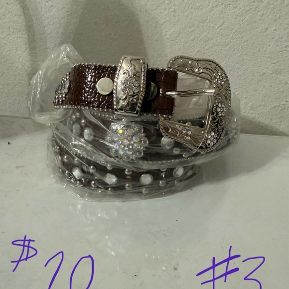 Brown Leather Belt with Silver Buckle - Picture 1 of 2